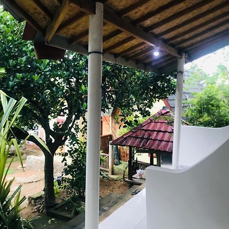 Kuta  Kampung Homestay מראה חיצוני תמונה